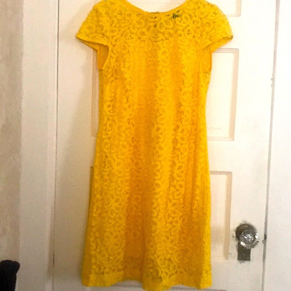 knee length dresses for ladies KARSYN BEADED JACQUARD SHIFT DRESS, FINCH YELLOW BITSY BLOSSOM BROCADE –  Palm Place main image 1